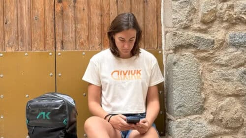 Niviuk-Mirror-Croptop-02.jpg